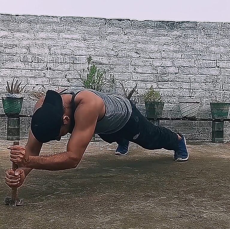 How to do a hammer plank hardest plank ever Unrealistic Trends